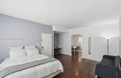 736 12th Street Miami Beach FL 33139