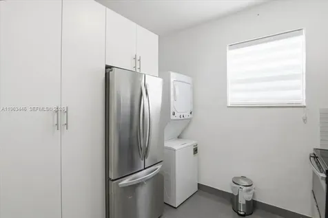736 12th Street Miami Beach FL 33139