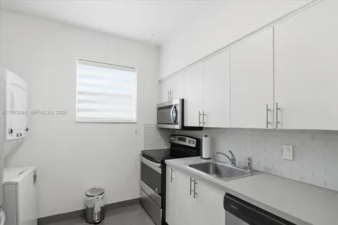 736 12th Street Miami Beach FL 33139