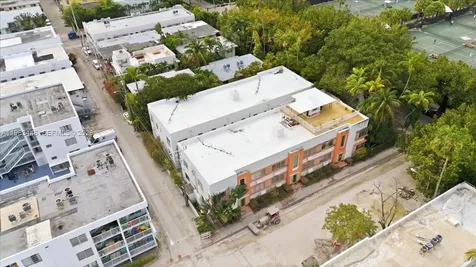 736 12th Street Miami Beach FL 33139