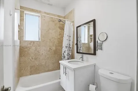 736 12th Street Miami Beach FL 33139