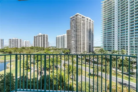 20000 E Country Club Drive Aventura FL 33180