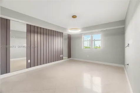 20000 E Country Club Drive Aventura FL 33180