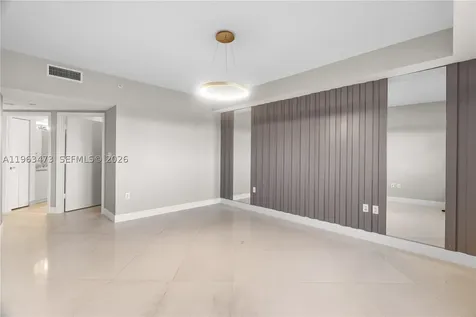 20000 E Country Club Drive Aventura FL 33180