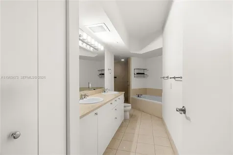 20000 E Country Club Drive Aventura FL 33180