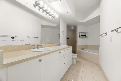 20000 E Country Club Drive Aventura FL 33180