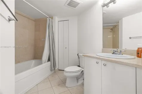 20000 E Country Club Drive Aventura FL 33180