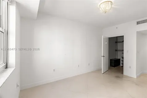 20000 E Country Club Drive Aventura FL 33180