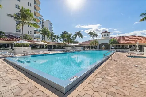 20000 E Country Club Drive Aventura FL 33180