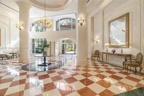 20000 E Country Club Drive Aventura FL 33180