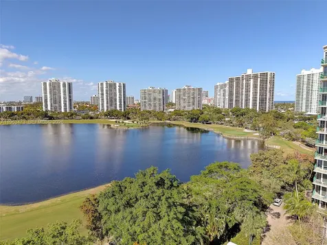20000 E Country Club Drive Aventura FL 33180