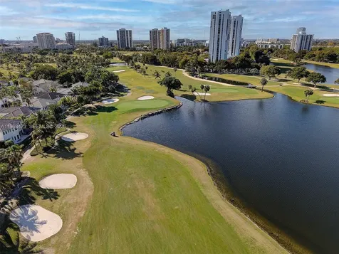 20000 E Country Club Drive Aventura FL 33180