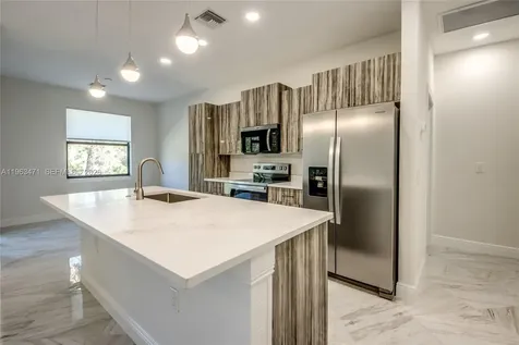 2512 48th Street Lehigh Acres FL 33971