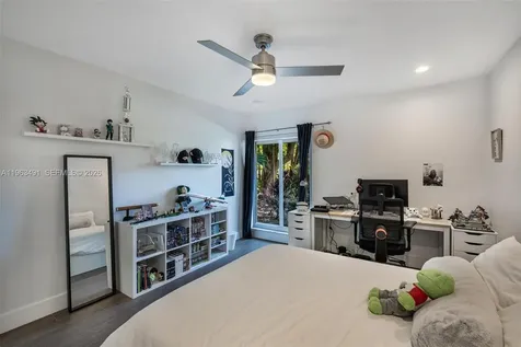 7231 SW 174th Street Palmetto Bay FL 33157