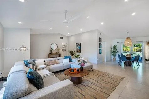 7231 SW 174th Street Palmetto Bay FL 33157