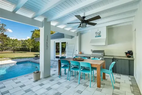 7231 SW 174th Street Palmetto Bay FL 33157