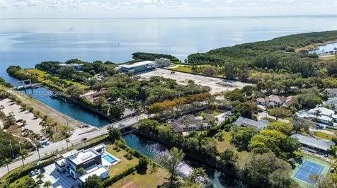 7231 SW 174th Street Palmetto Bay FL 33157