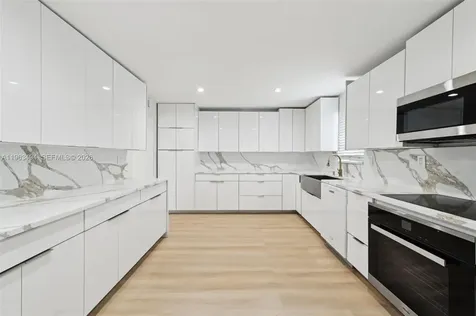 299 S Biscayne River Drive Miami FL 33169