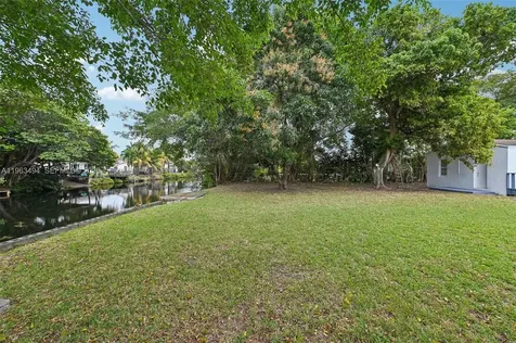 299 S Biscayne River Drive Miami FL 33169