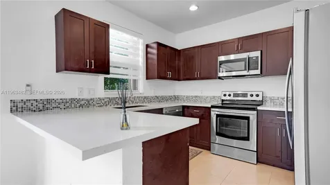 8678 NW 113th Court Doral FL 33178