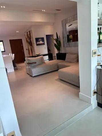 2543 Gulfstream Lane Fort Lauderdale FL 33312