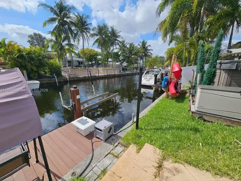 2543 Gulfstream Lane Fort Lauderdale FL 33312