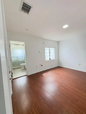3172 NE 211th Street Aventura FL 33180