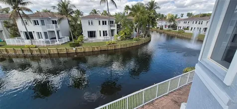 3172 NE 211th Street Aventura FL 33180
