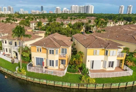 3172 NE 211th Street Aventura FL 33180