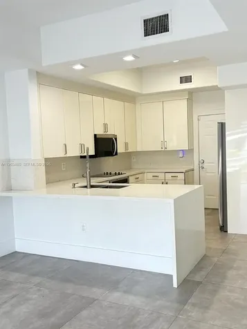 3172 NE 211th Street Aventura FL 33180