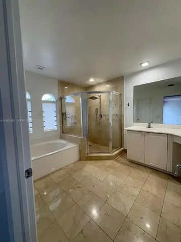 3172 NE 211th Street Aventura FL 33180