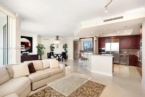 6000 Island Boulevard Aventura FL 33160