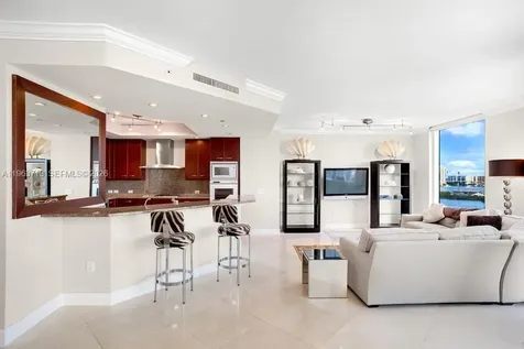 6000 Island Boulevard Aventura FL 33160