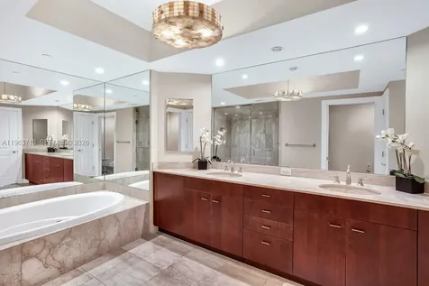 6000 Island Boulevard Aventura FL 33160