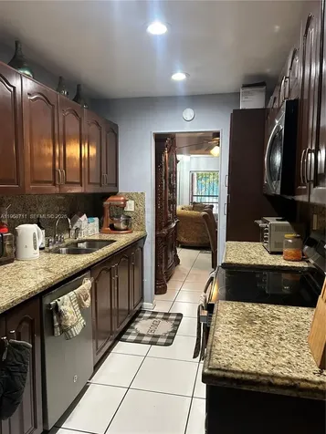 1653 NW 58th Avenue Lauderhill FL 33313