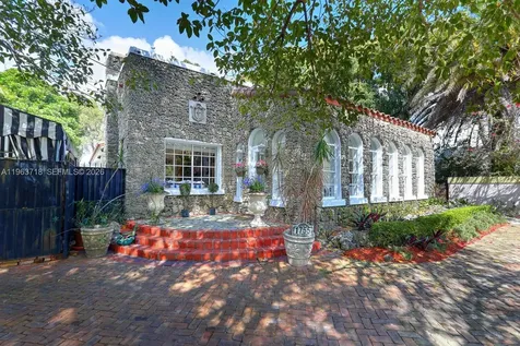 1755 SW 10th Street Miami FL 33135