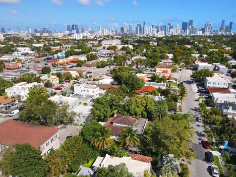 1755 SW 10th Street Miami FL 33135