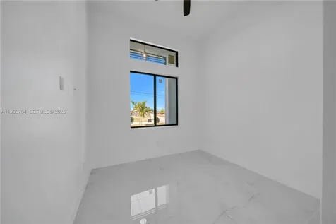 2221 SW 5th Place Cape Coral FL 33991