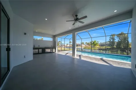 2221 SW 5th Place Cape Coral FL 33991