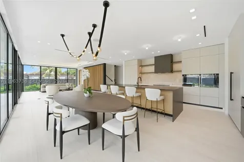 4401 SW 14th Street Miami FL 33134