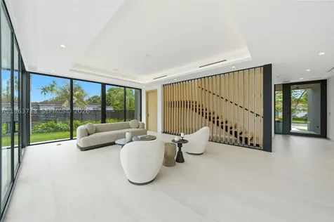 4401 SW 14th Street Miami FL 33134