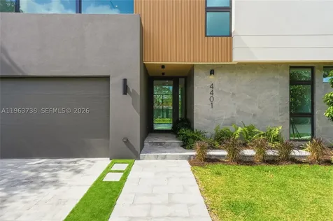 4401 SW 14th Street Miami FL 33134