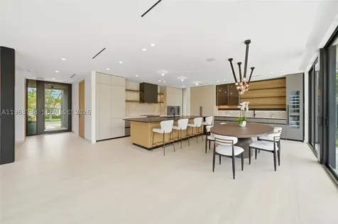 4401 SW 14th Street Miami FL 33134