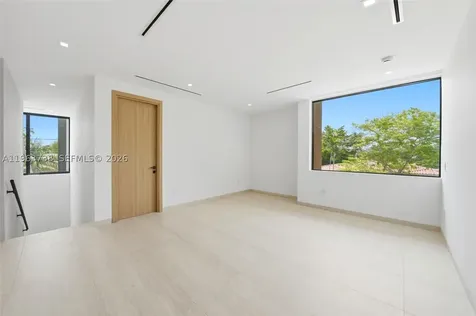 4401 SW 14th Street Miami FL 33134