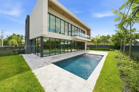 4401 SW 14th Street Miami FL 33134