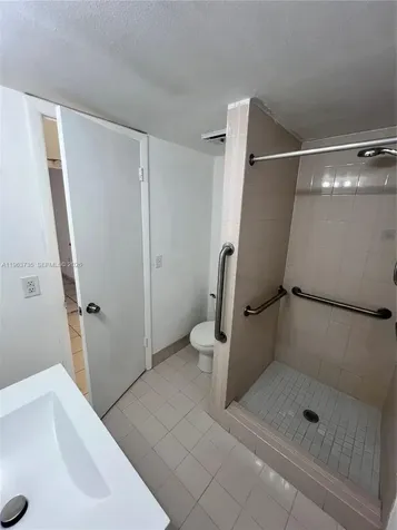 4717 NW 7th Street Miami FL 33126