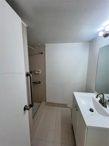 4717 NW 7th Street Miami FL 33126
