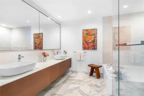 10201 Collins Avenue Bal Harbour FL 33154