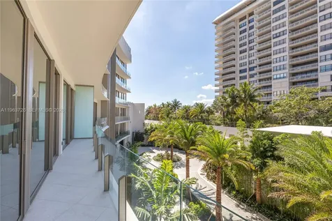 5 Grove Isle Drive Miami FL 33133