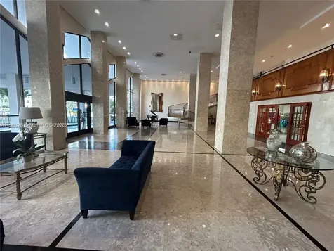 5601 Collins Avenue Miami Beach FL 33140